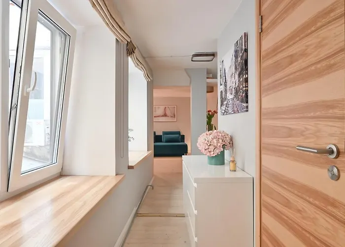 Heart Of Old Town - Walk To Everything! * Riga