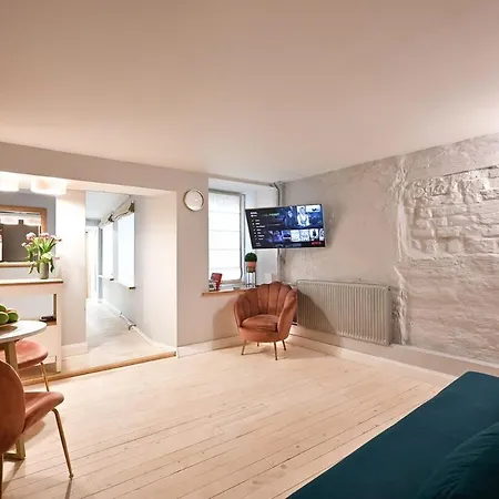 Heart Of Old Town - Walk To Everything! 公寓 里加